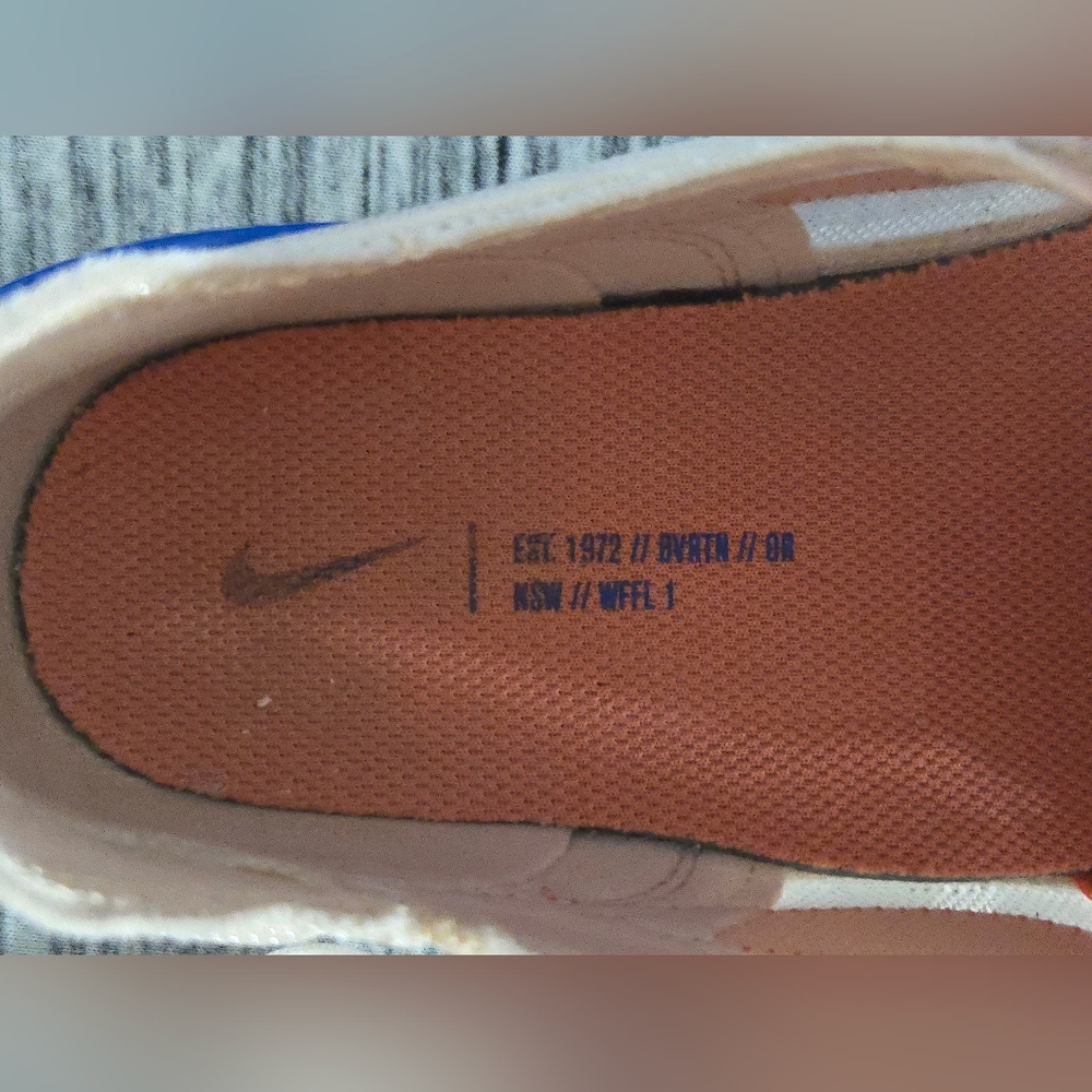 Nike Waffle One Casual Sneakers - Rush Orange and Pearl White - Women's Size 7.5 - Picture 8 of 8